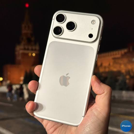 Обзор Apple iPhone 17 Pro Max: Самый мощный и автономный флагман с новыми камерами